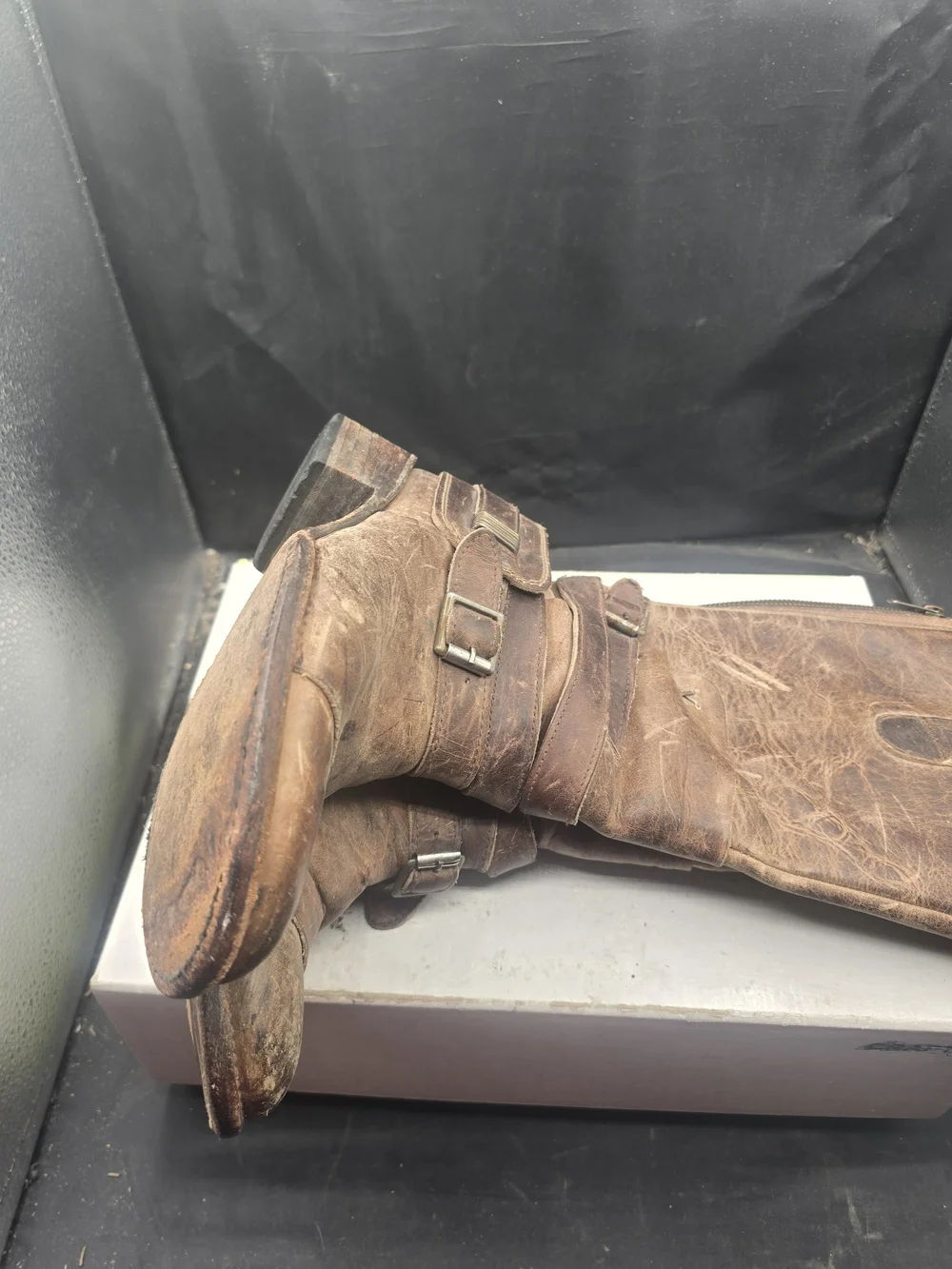 Women's Over-the-Knee Distressed Brown Leather Boots‎